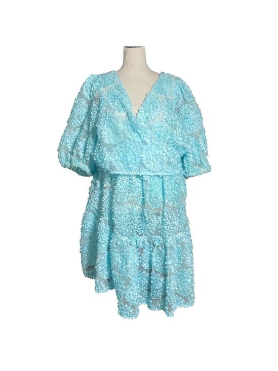 Eloquii Dresses & Skirts - Eloquii Floral Petal Wrap Dress